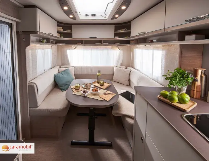 Fahrzeugbild Bürstner Premio 455 TS Black Forest #3