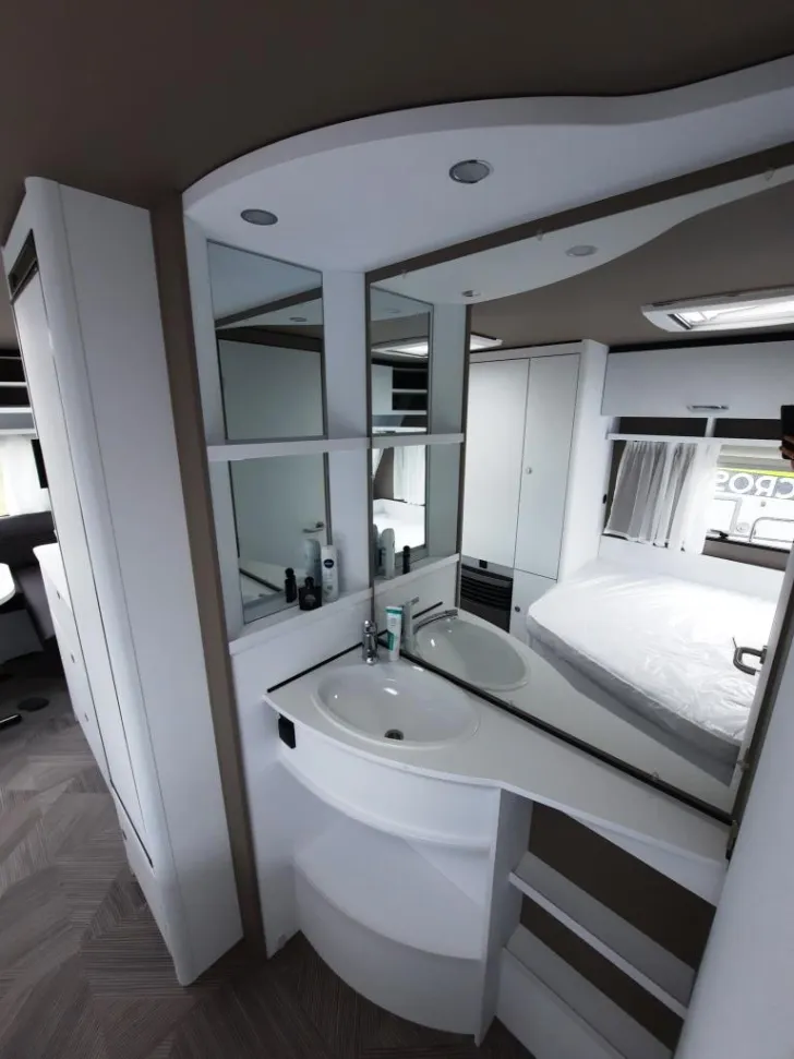 Fahrzeugbild Dethleffs c' go 495 FR Verfüg./Sparen Sie 1.348,- € #19