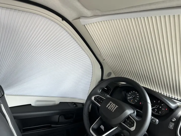 Fahrzeugbild Bürstner Lyseo Time Skyline T 726 G AT8G+Markise #11