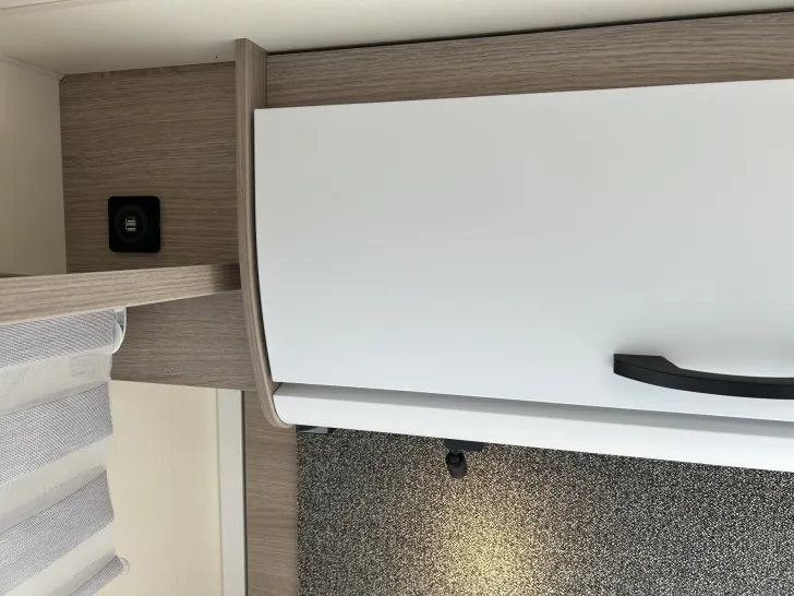 Fahrzeugbild Bürstner Lyseo Time Skyline T 726 G AT8G+Markise #14