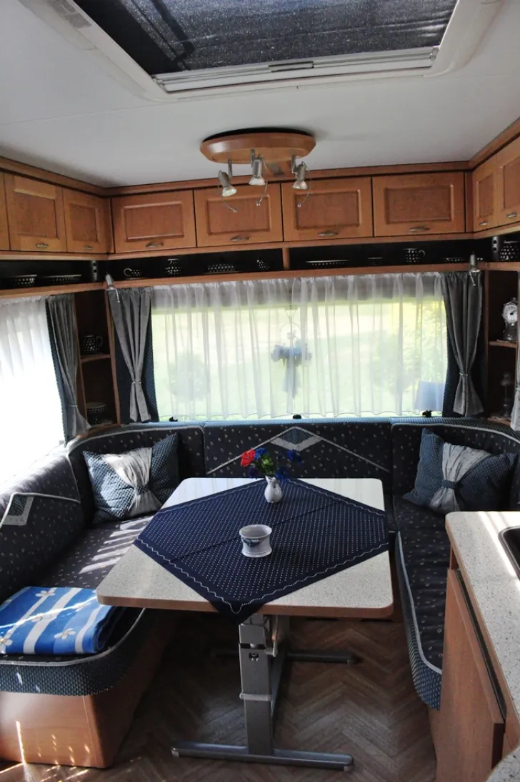 Fahrzeugbild Bürstner Amara 535 TL Luxus #4