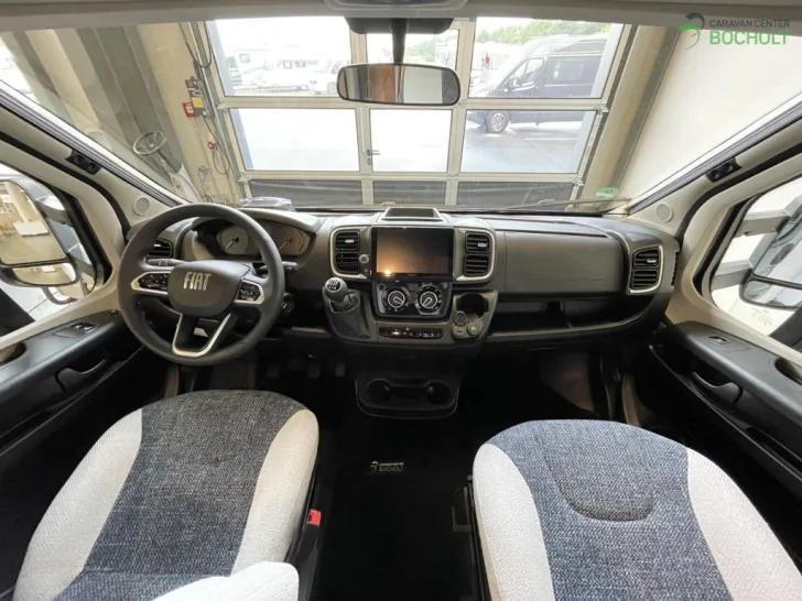 Fahrzeugbild Weinsberg CaraSuite 700 ME Ehemaliger Mietwagen #12