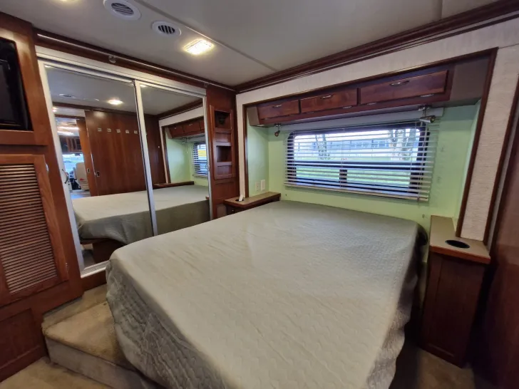 Fahrzeugbild Fleetwood Flair 30 H Bounder 34 #9