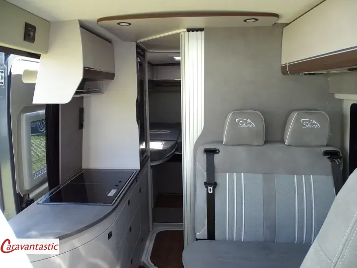Fahrzeugbild Pössl H-LINE SUMMIT SHINE 640 R #10