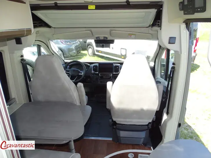 Fahrzeugbild Pössl H-LINE SUMMIT SHINE 640 R #17