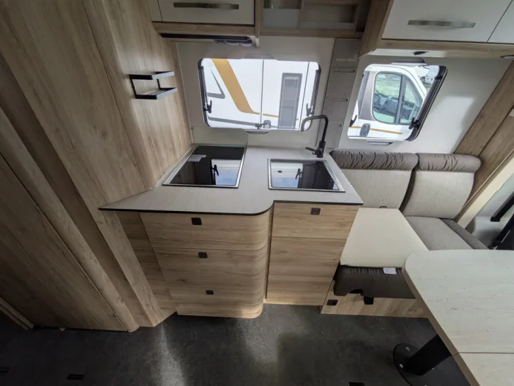 Fahrzeugbild Eura Mobil Profila RS PRS 720 EF #10