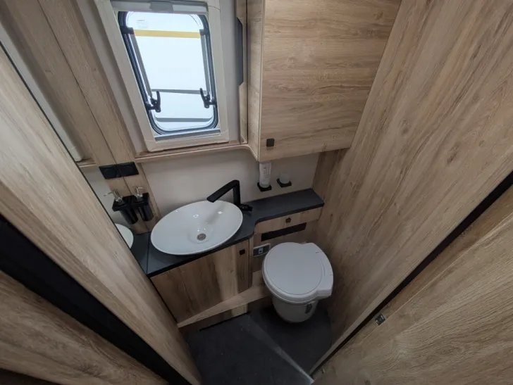 Fahrzeugbild Eura Mobil Profila RS PRS 720 EF #16