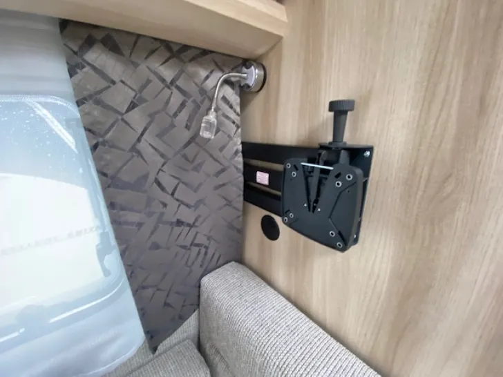 Fahrzeugbild Hobby De Luxe 540 KMFe #11