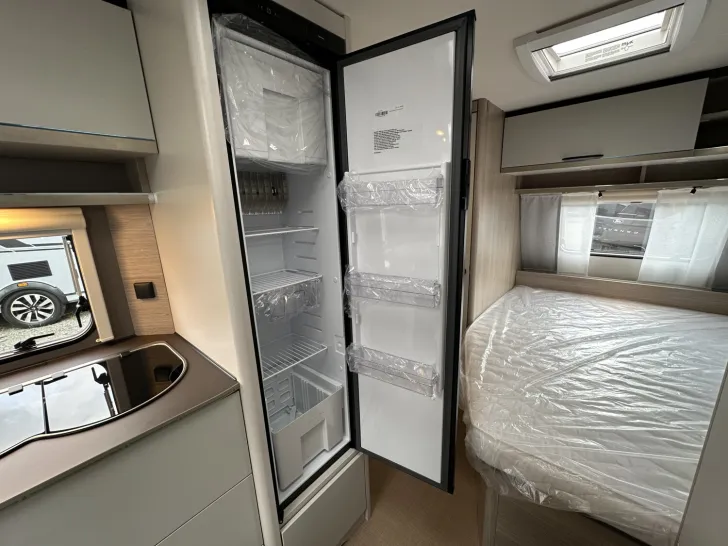 Fahrzeugbild Bürstner Premio 460 TS SkyLine Paket | MBI App | 1600 kg #10