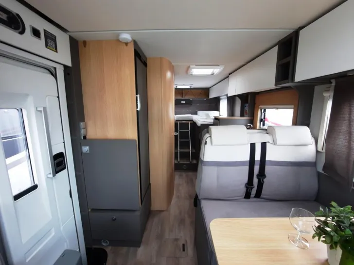 Fahrzeugbild LMC Tourer Lift 660 G #5