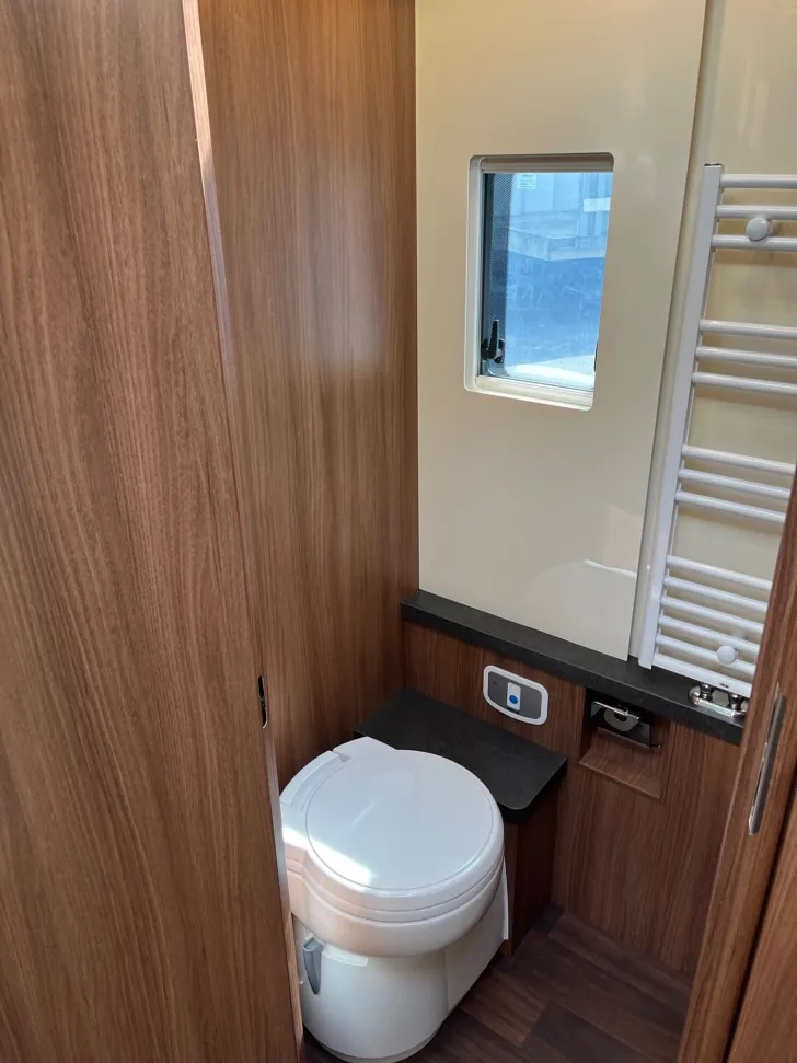 Fahrzeugbild Carthago chic s-plus I 61 XL LE sofort verfügbar #16