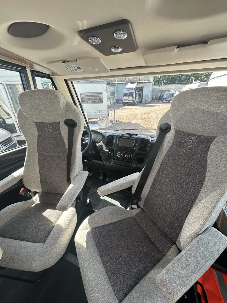 Fahrzeugbild Knaus L!VE I 650 MEG #10