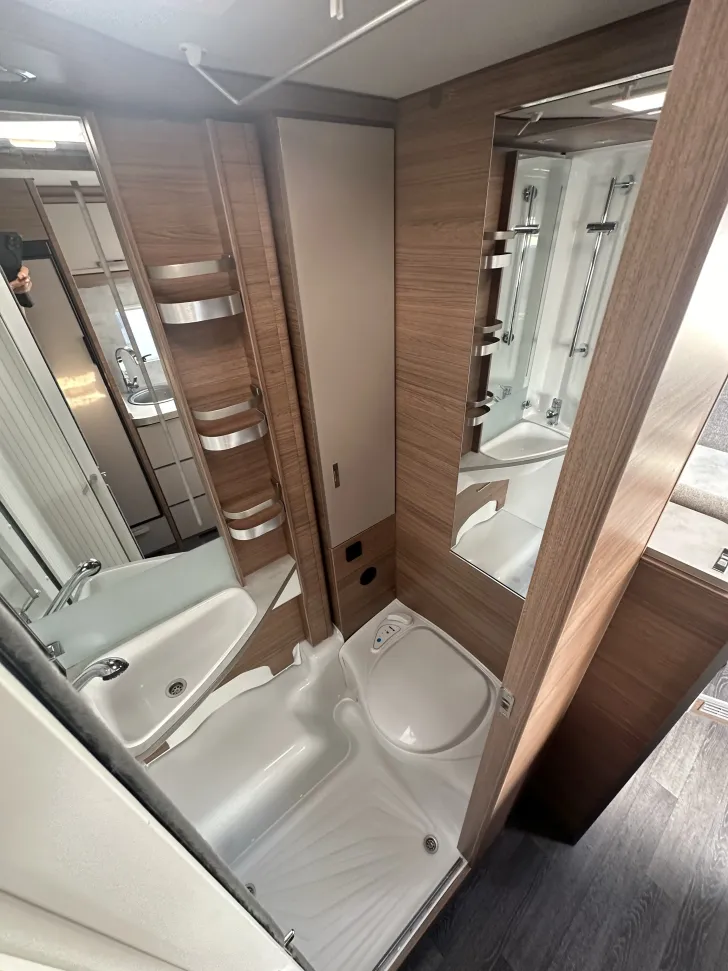 Fahrzeugbild Knaus L!VE I 650 MEG #20