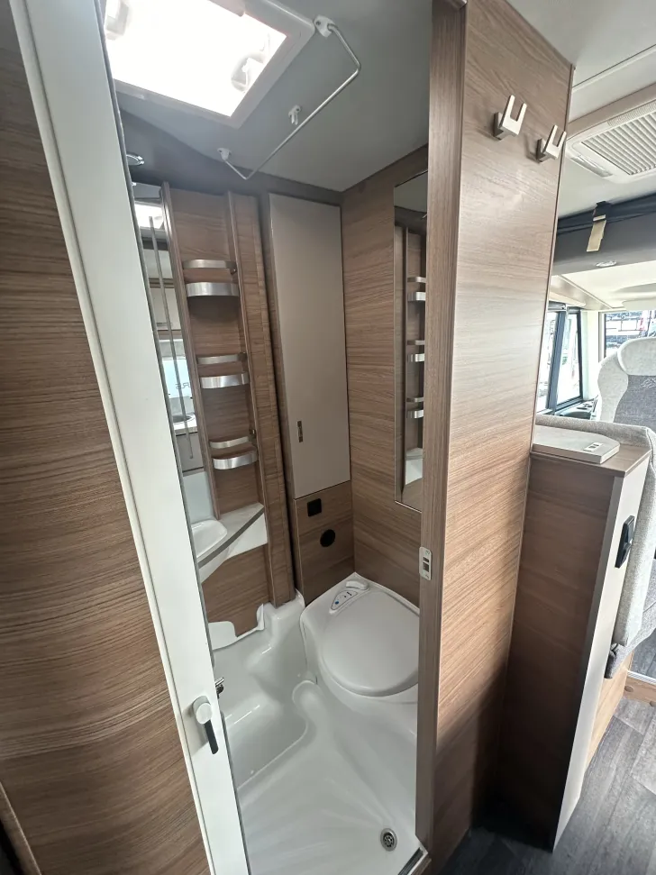 Fahrzeugbild Knaus L!VE I 650 MEG #21