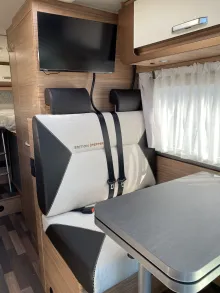 Fahrzeugbild Weinsberg CaraCompact 600 MEG EDITION [PEPPER] #9