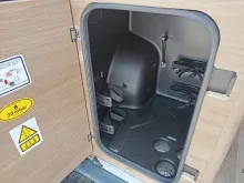 Fahrzeugbild Carado pro+ CV 640 Maxi Chassis,LED,Digital,Combi4D,SD #7