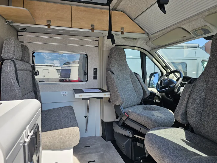 Fahrzeugbild Hymer Camper Van Ayers Rock #29