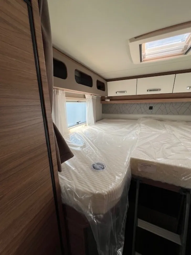 Fahrzeugbild Weinsberg CaraCompact 600 MEG EDITION [PEPPER] #8