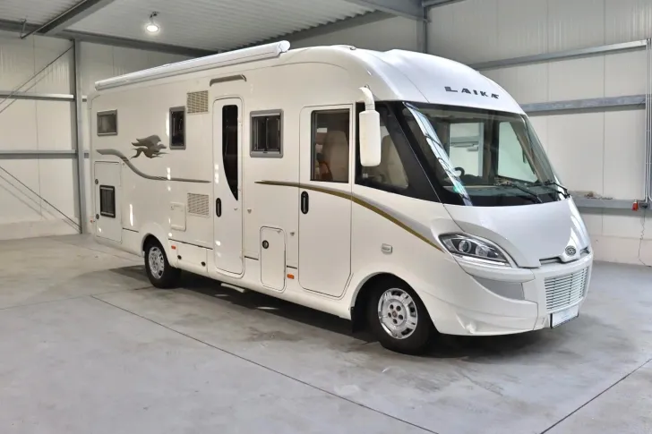 Fahrzeugbild Laika KREOS 7010/Automatik/Festbett+Hubbett/TOP #1