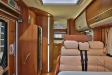 Fahrzeugbild Laika KREOS 7010/Automatik/Festbett+Hubbett/TOP #12