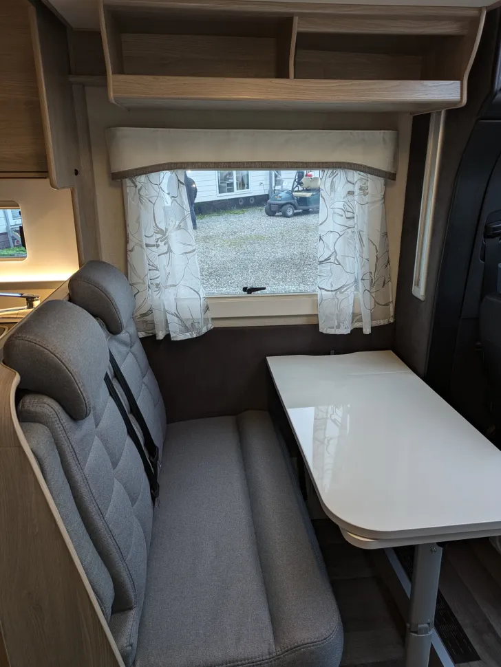 Fahrzeugbild Kabe Travel Master Novum 750 LGB Heavy Design/Komfort-Paket/AHK/Autom #7
