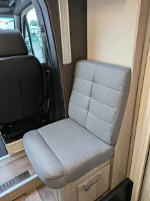 Fahrzeugbild Kabe Travel Master Novum 750 LGB Heavy Design/Komfort-Paket/AHK/Autom #8