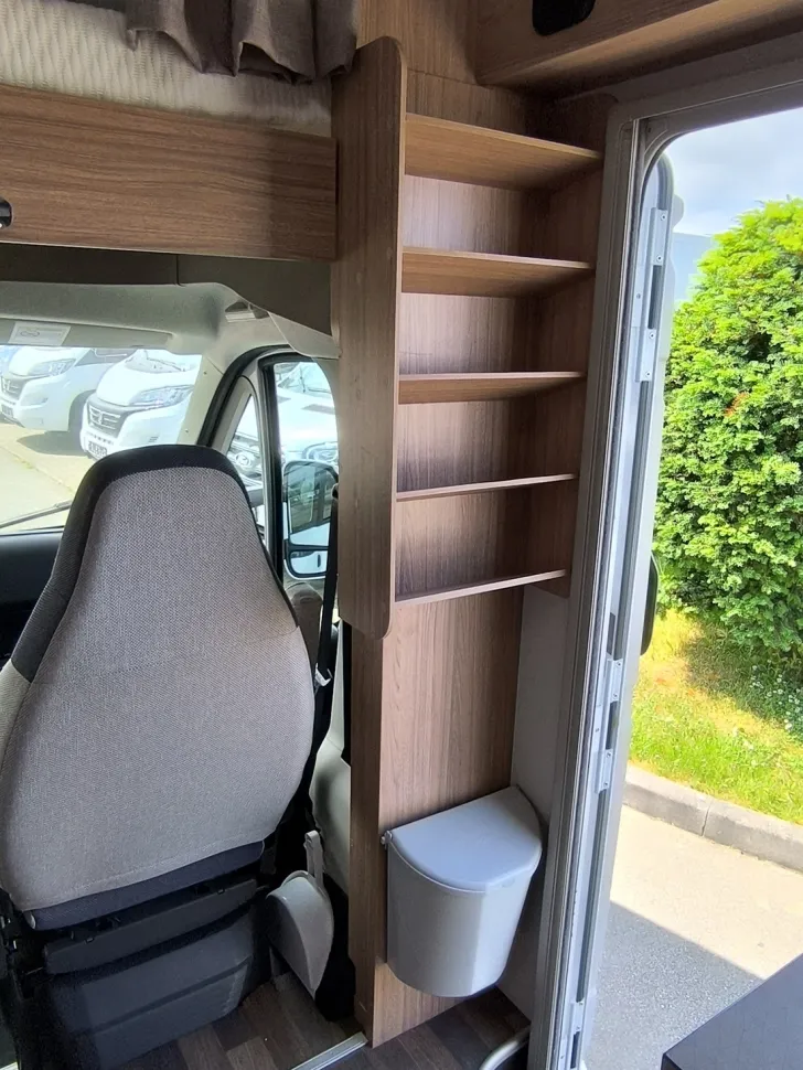 Fahrzeugbild Weinsberg CaraHome 650 DG #16