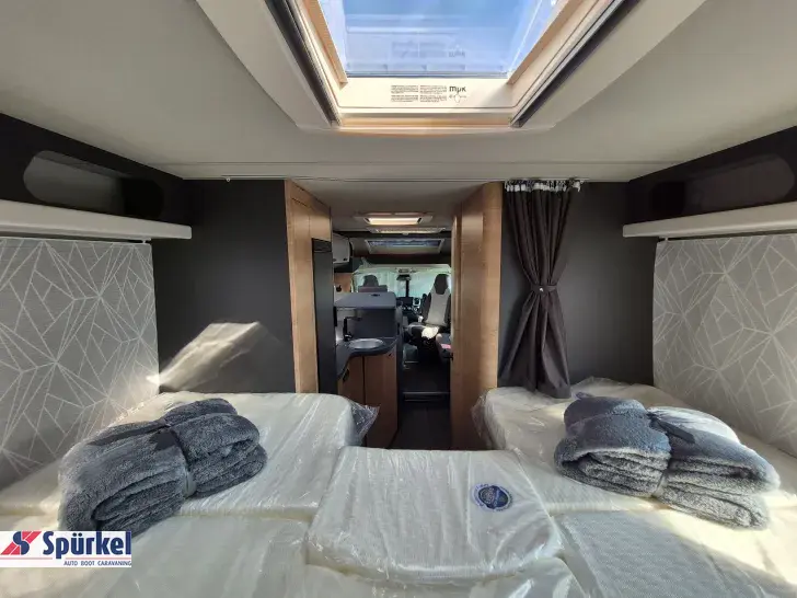 Fahrzeugbild Knaus L!VE TI 700 MEG Platinum Selection *2025*4.000kg*DuoControl* #8