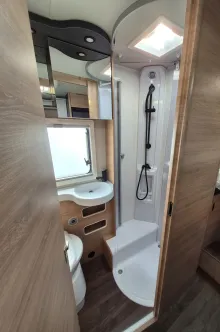 Fahrzeugbild Knaus L!VE TI 700 MEG Platinum Selection *2025*4.000kg*DuoControl* #28