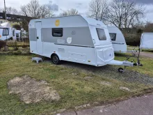 Fahrzeugbild Knaus Sport 420 QD #1