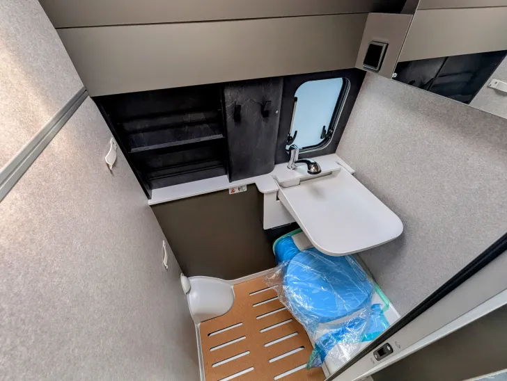 Fahrzeugbild Hymer Camper Van Grand Canyon S 600 Xperience NAVI,RFK #12