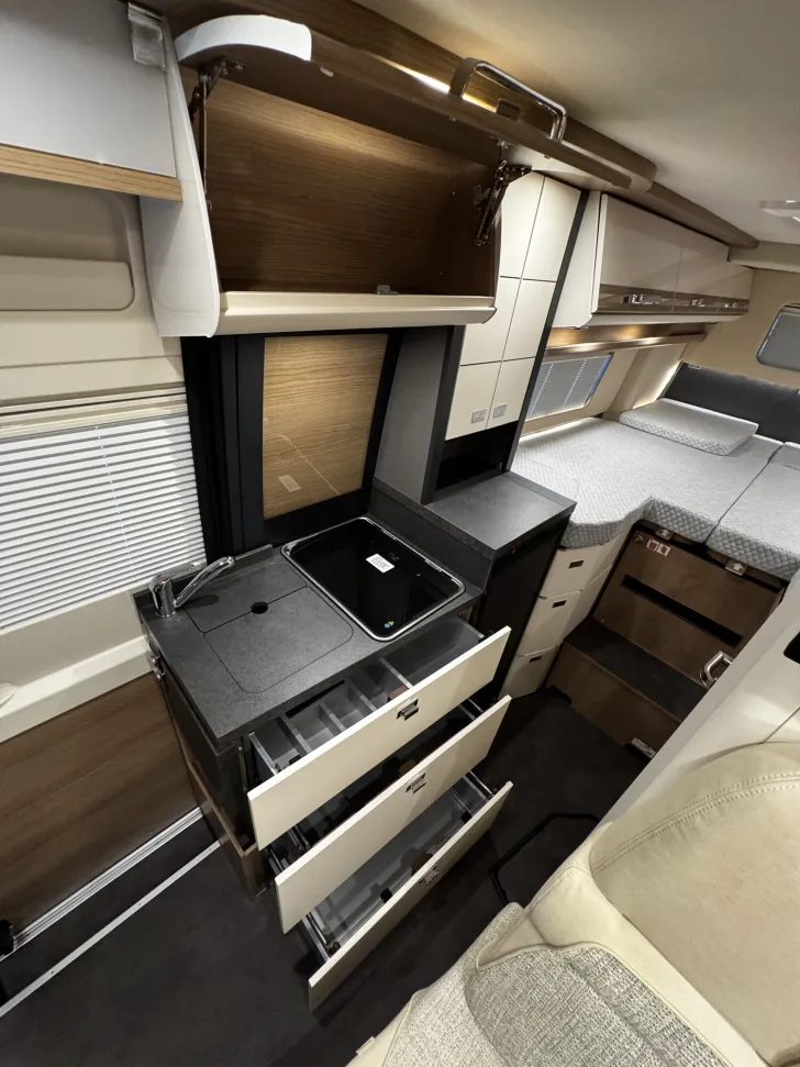 Fahrzeugbild Malibu Genius 641 LE 4x4 Mercedes (627) #18