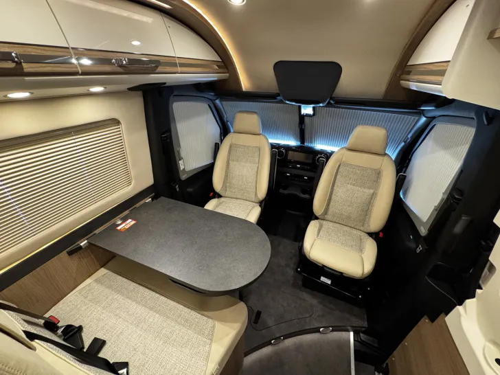 Fahrzeugbild Malibu Genius 641 LE 4x4 Mercedes (627) #14
