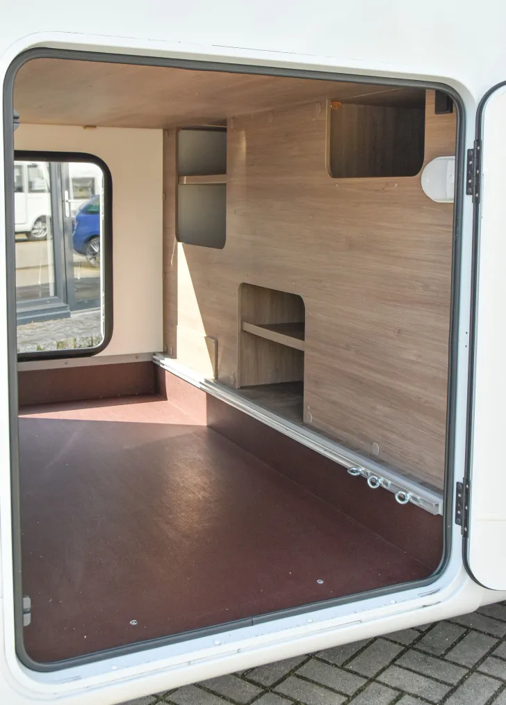 Fahrzeugbild Carado T448 pro+ *Hubbett*Combi-6E*TV-Paket* #27