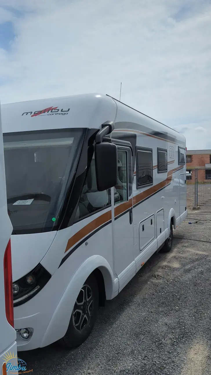 Seitlich Malibu I 490 RB-LE comfort 4.2t