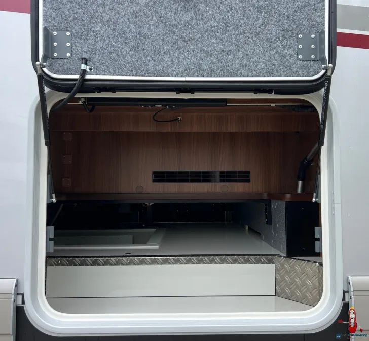 Fahrzeugbild Carthago chic e-line I 61 XL LE Mercedes (249) #44