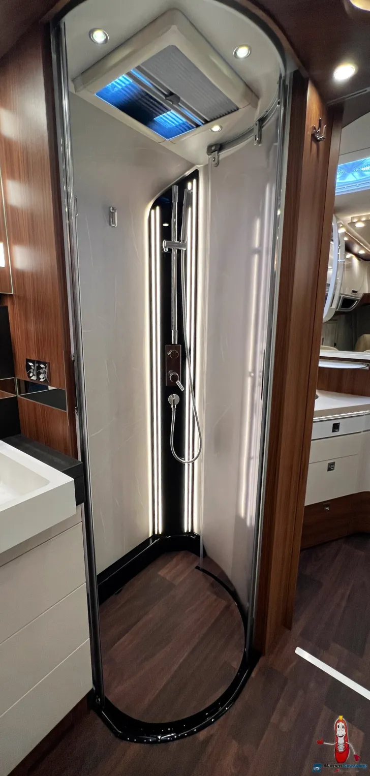 Fahrzeugbild Carthago chic e-line I 61 XL LE Mercedes (249) #27