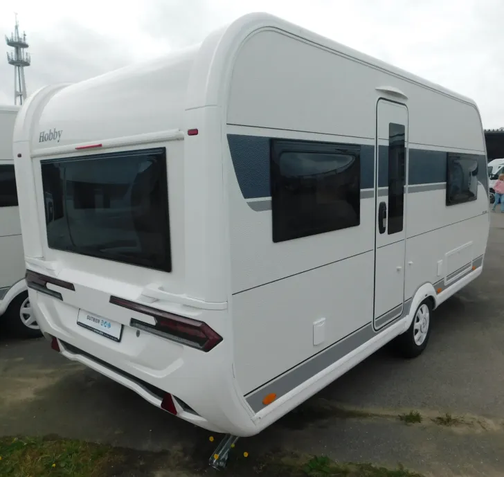 Fahrzeugbild Hobby De Luxe 460 UFe #5
