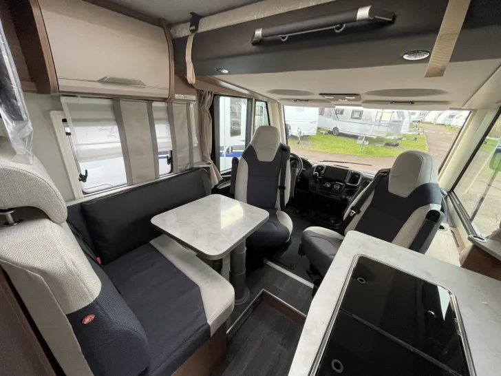 Fahrzeugbild Knaus Van I 550 MF #5