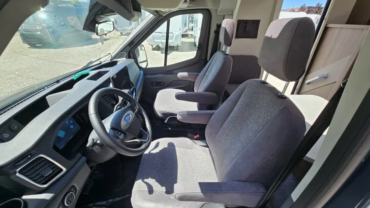 Fahrzeugbild Carado Edition25 T Ford 449 165PS/Automatik/ #9