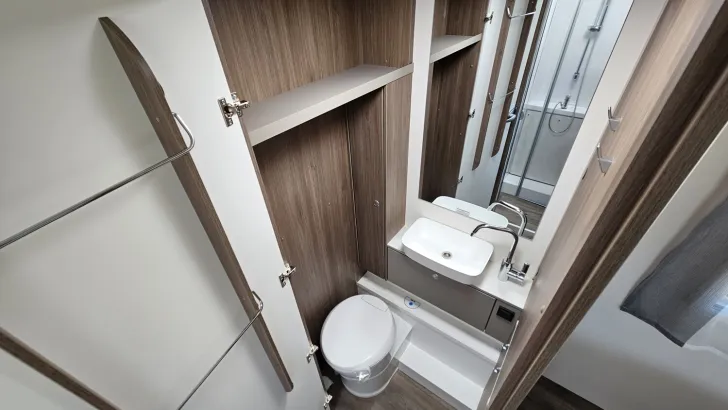 Fahrzeugbild Carado Edition25 T Ford 449 165PS/Automatik/ #26