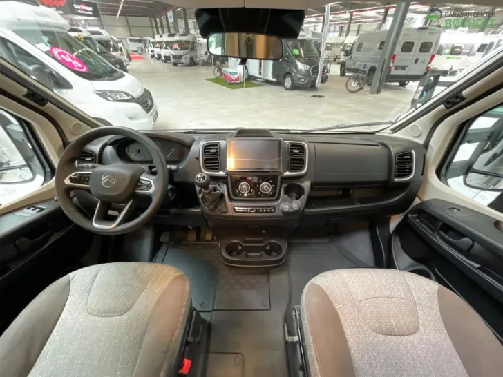 Fahrzeugbild Hobby Ontour C 700 GQ Modell 2025 / Navigation / Markise #10