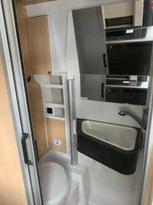 Fahrzeugbild Sunlight Camper Van Cliff 640 X RT 3 Pakete+Schlafdach* #15