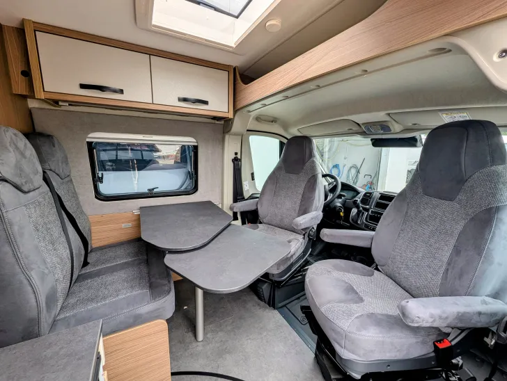 Fahrzeugbild Pössl D-Line 2WIN Plus LAST-EDITION-SALE LP 70.215,- #4