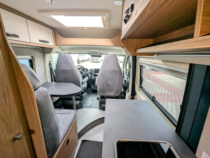 Fahrzeugbild Pössl D-Line 2WIN Plus LP 70.215,- #6