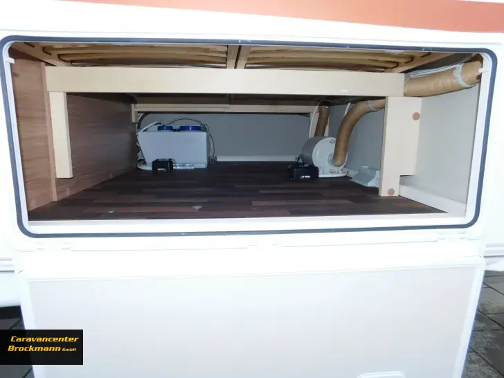 Fahrzeugbild Weinsberg CaraOne EDITION HOT 390 QD SALE % UVP21476€ #9