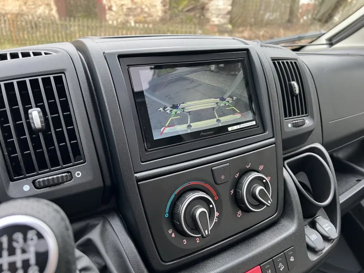Fahrzeugbild Carado VAN V337 Pro #23