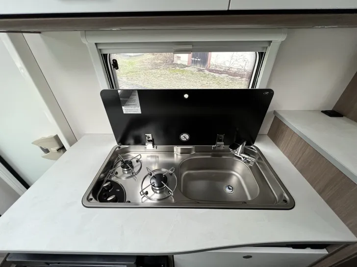 Fahrzeugbild Carado VAN V337 Pro #30