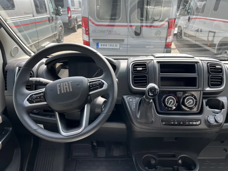 Fahrzeugbild Dethleffs Globetrail 540 DR Fiat *REISELUST-PRÄMIE* #14