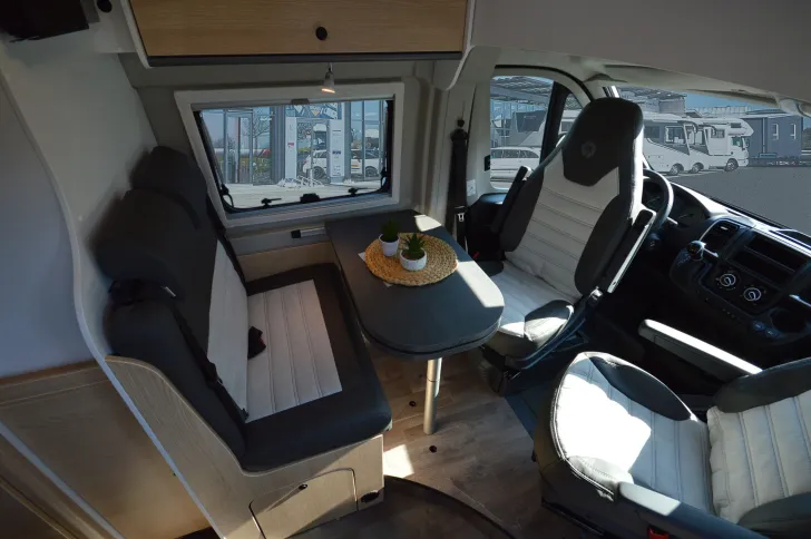 Fahrzeugbild Sunlight Camper Van Cliff 600 Adventure Edition RT #4